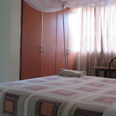 Global Village Hotel Pakwach Extérieur photo